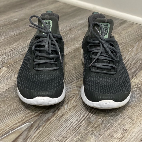 Nike Renew - Picture 2 of 3